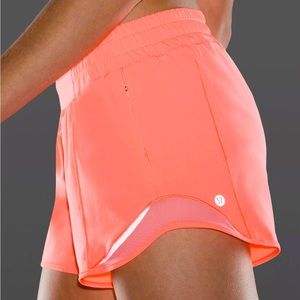 Lululemon Hotty Hot “Pop Orange” 4’ Inch Shorts! (Size 2)